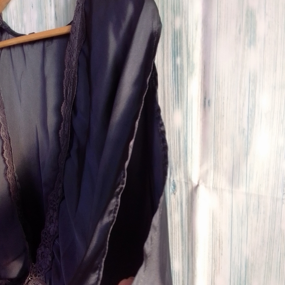 Love stitch imp-8544 metallic charcoal LG blouse - Picture 5 of 7